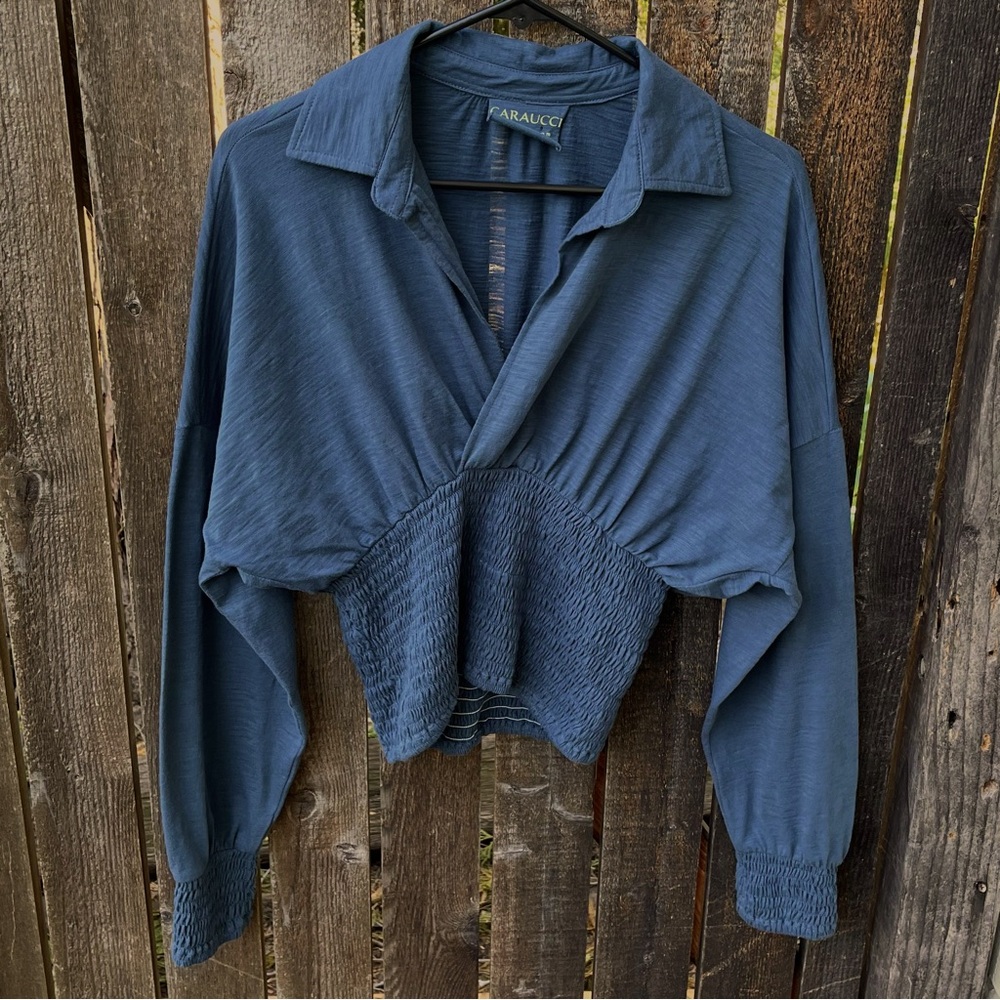 Caraucci V-Neck Smocked Blouse In Pacific Sz S